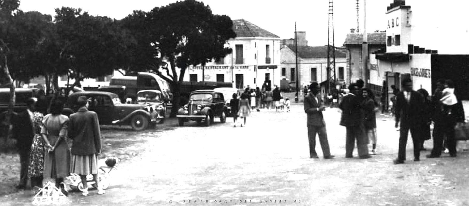 865- Port aux poules - Avenue de la gare2.jpg